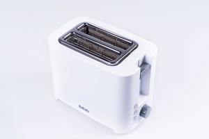 Тостер TR81M WHITE BBK