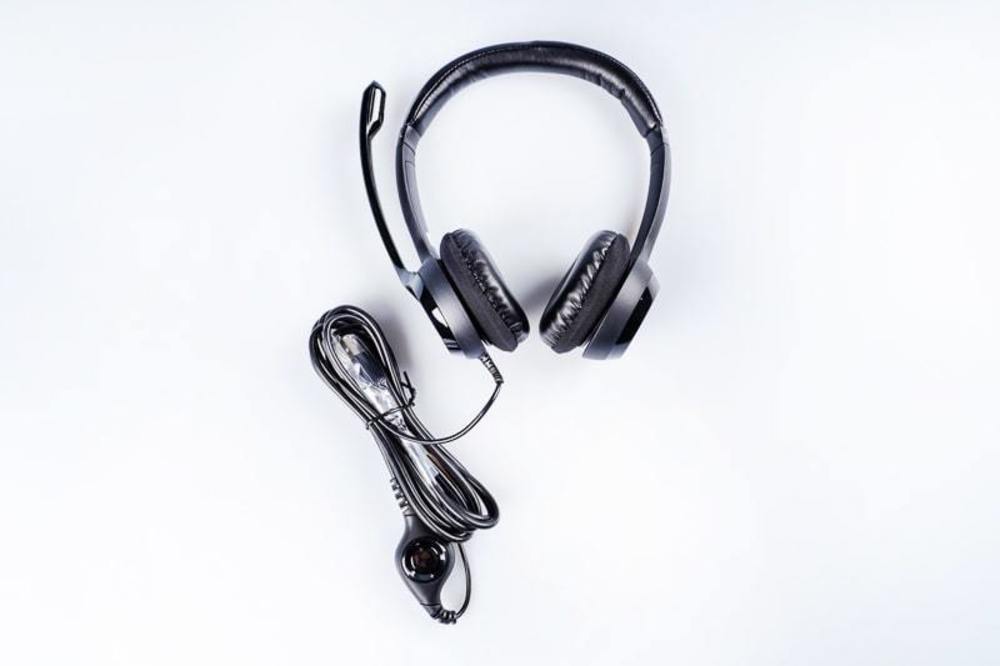 Наушники Logitech H390