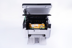 Многофункциональное устройство Brother DCP-1510R бело-черный, лазерный, A4, монохромный, ч.б. 20 стр
