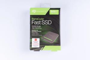 Внешний твердотельный накопитель Seagate Barracuda Fast SSD STJM500400 500ГБ  2.5" USB 3.1 TYPE C